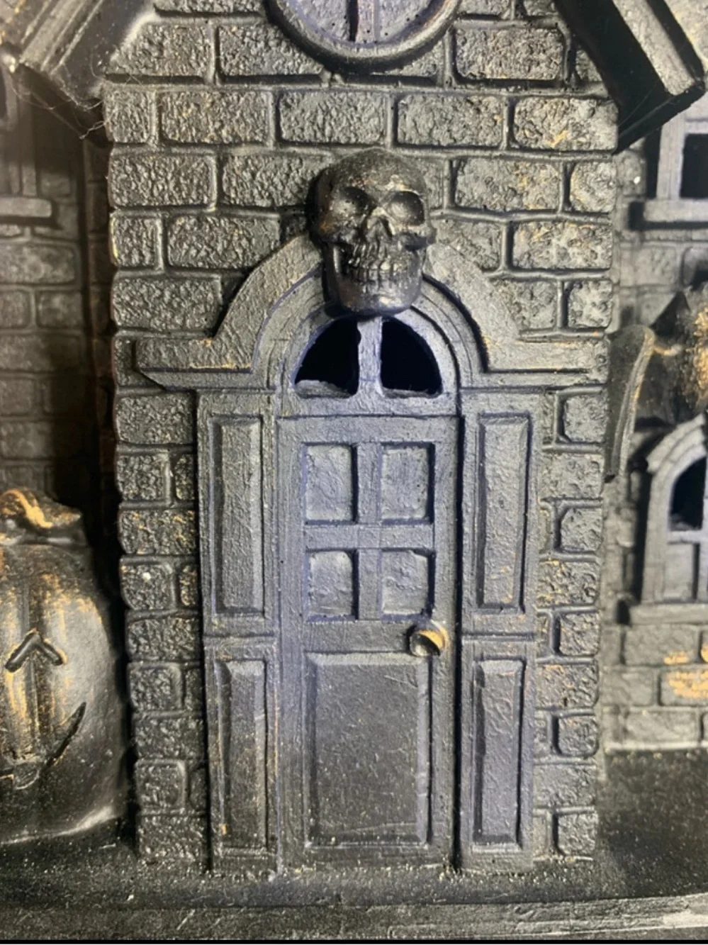 Gothic Haunted Manor Decorative Accent - Black